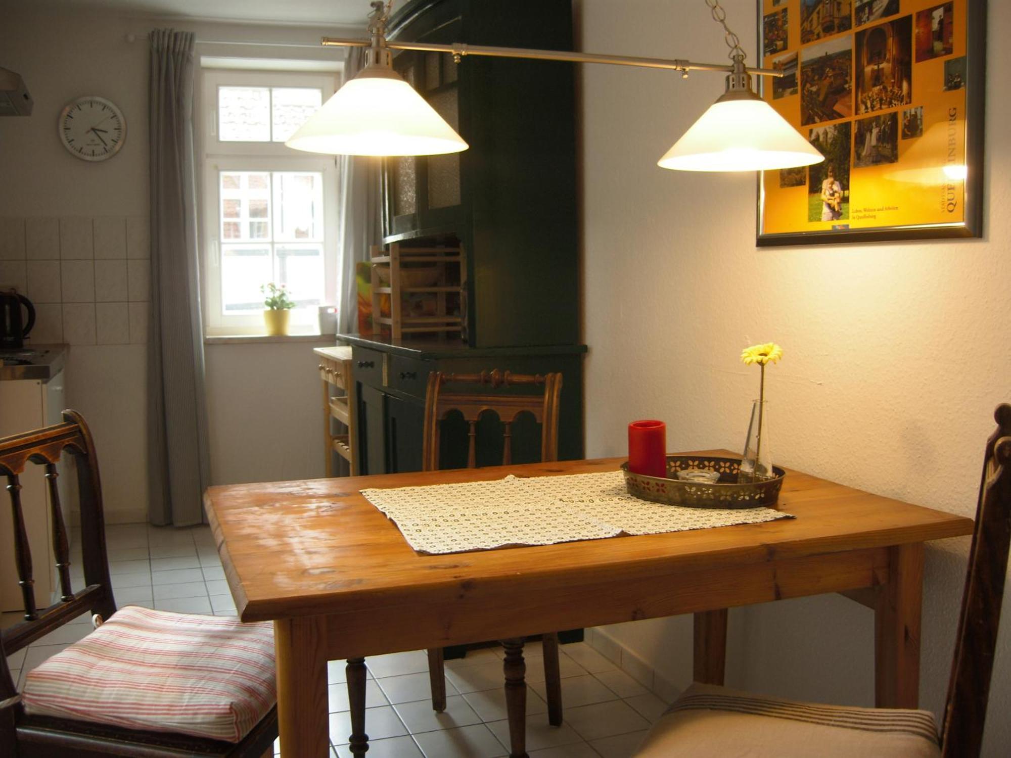 Ferienwohnungen Zur Kaiserstrasse Quedlinburg Quarto foto